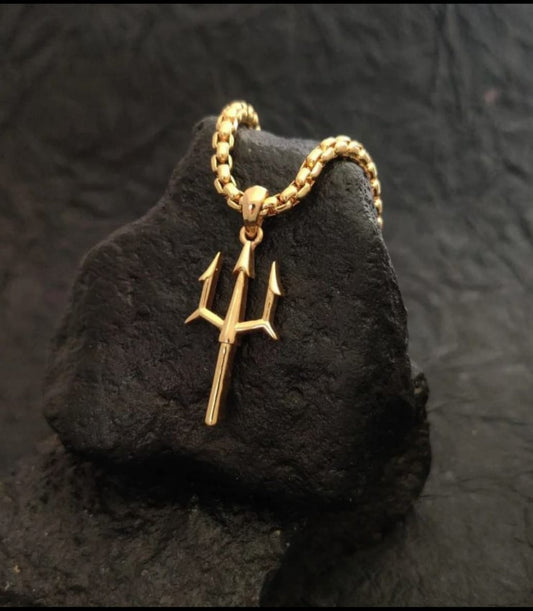 tirsul locket for boys golden